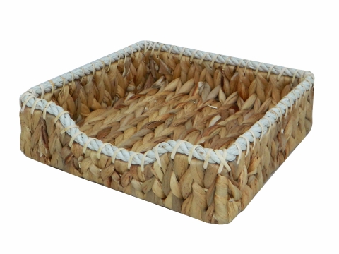 Water hyacinth napkin holder with rope